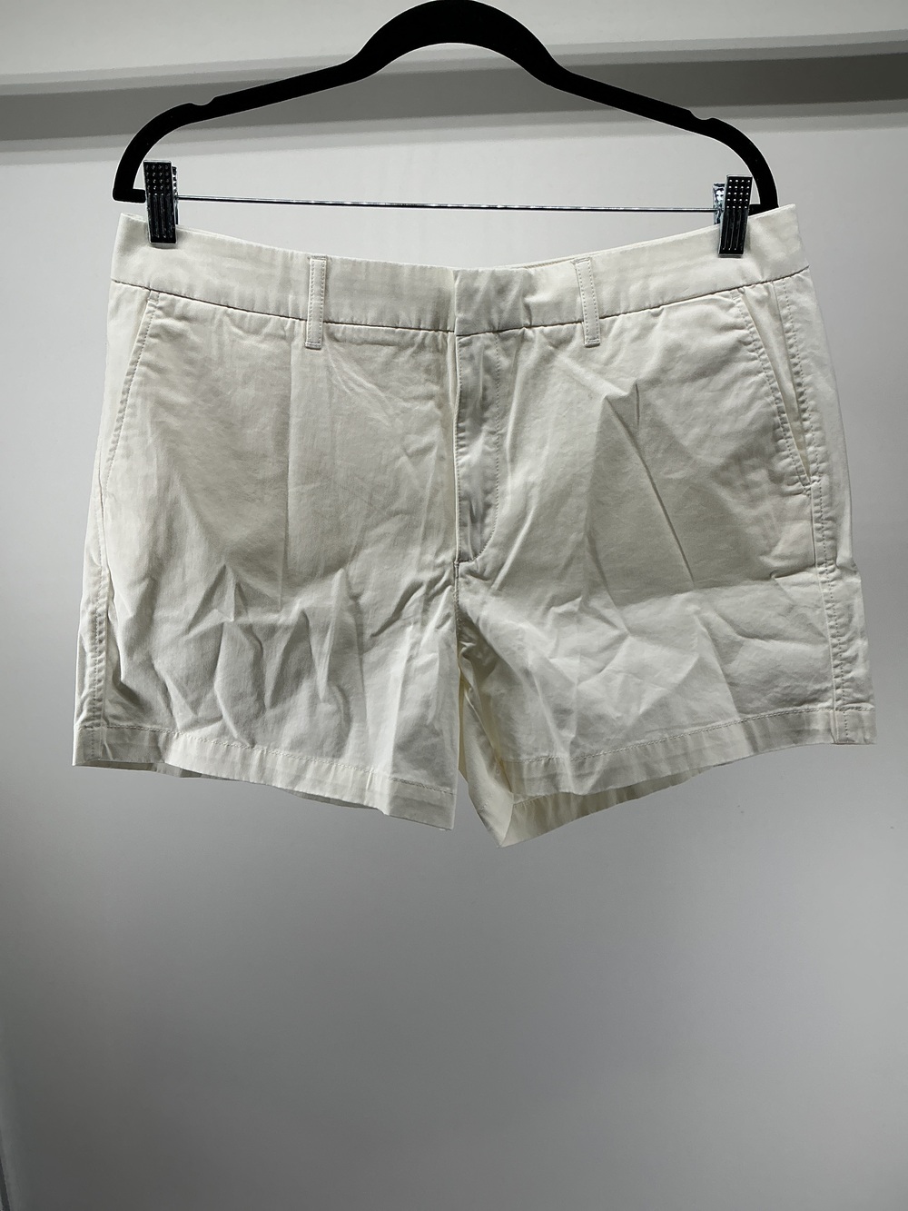 Organic Stretch Cotton Chino Shorts